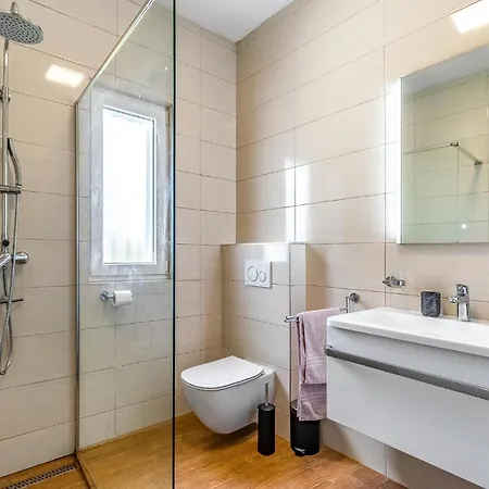 3 Bedroom Pet Friendly In Holiday home Marcana
