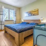 3 Bedroom Pet Friendly In
